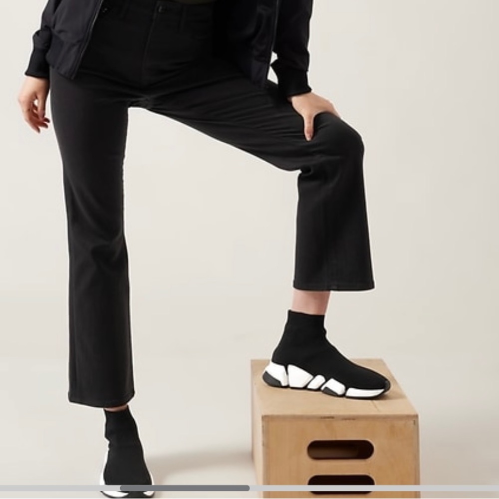 Flex Kick Flare Jeans in Black